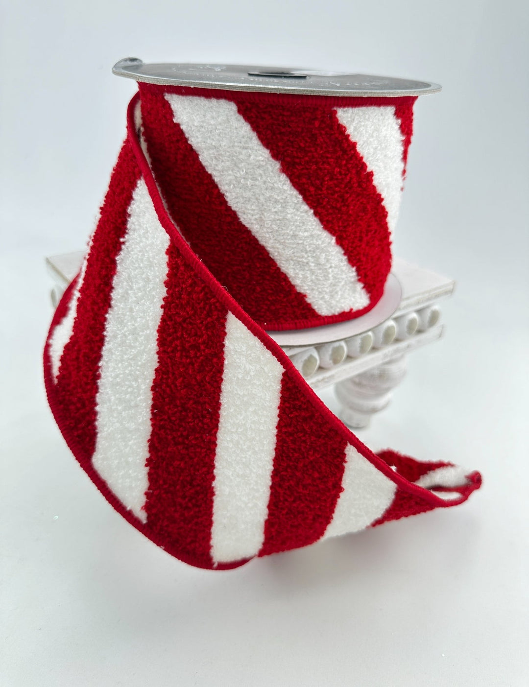 Farrisilk candy stripes red and white wired ribbon - 4” - Greenery Marketwired ribbonRk470-57