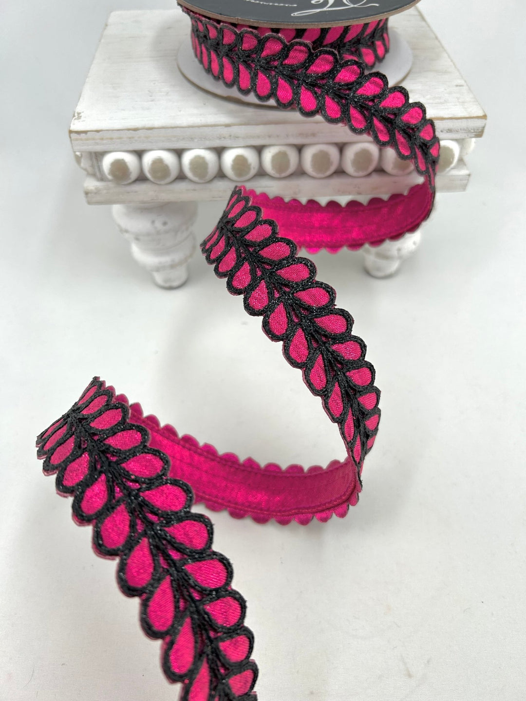 Farrisilk Hot Pink & Black Dorsum Wired Ribbon - 1" - Greenery MarketWired RibbonHR067-15