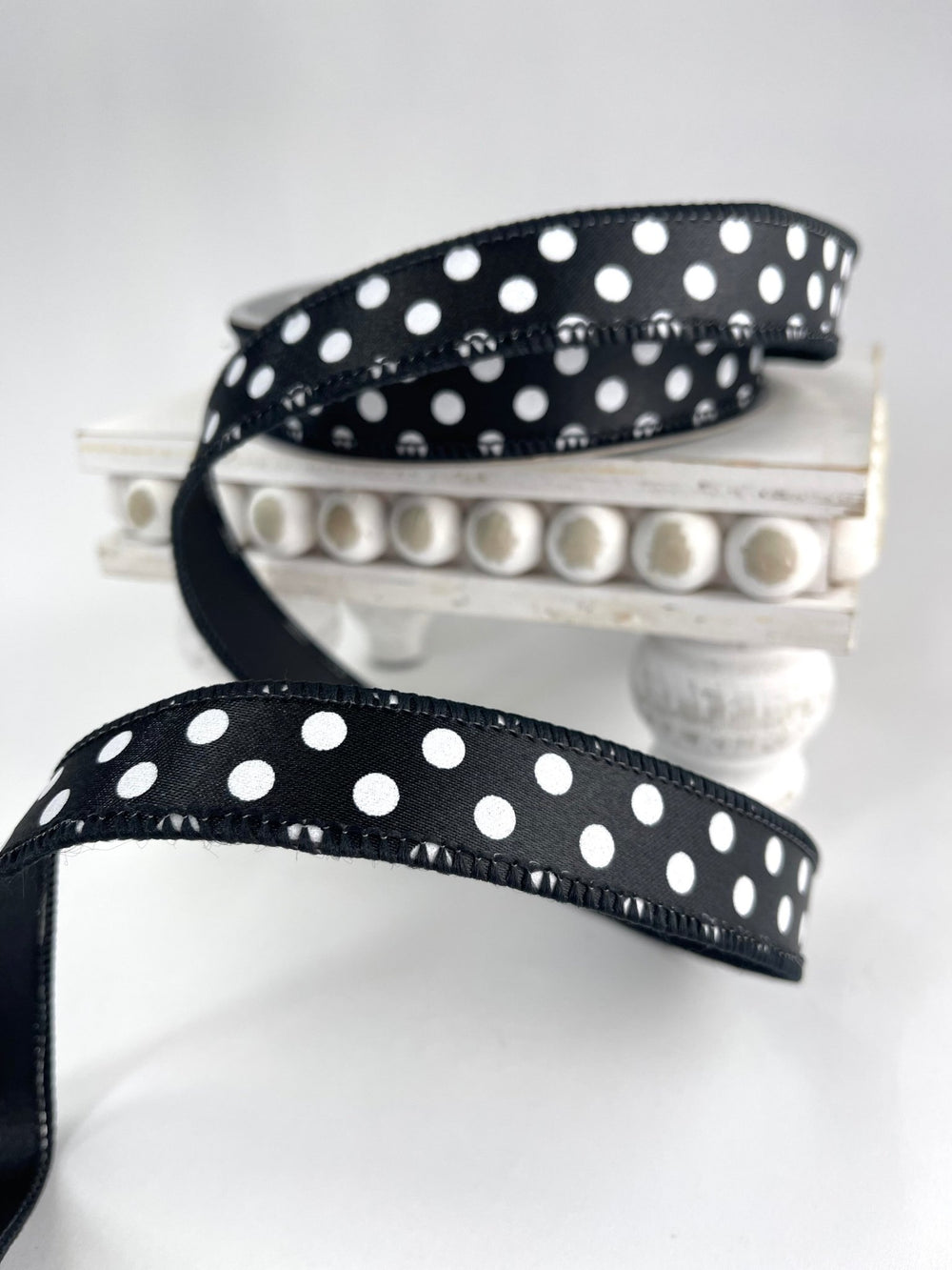 Farrisilk mini dots black and white 1” wired ribbon - Greenery MarketRibbons & TrimRD867 - 92