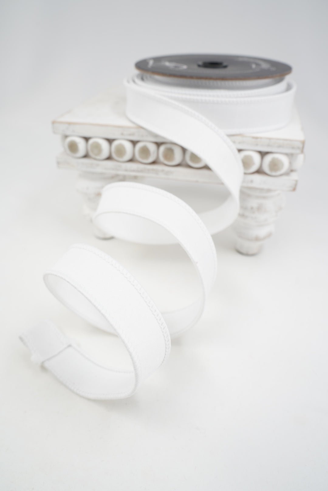 Farrisilk White Dupion Wired Ribbon - 1" - Greenery MarketWired RibbonRK608-43