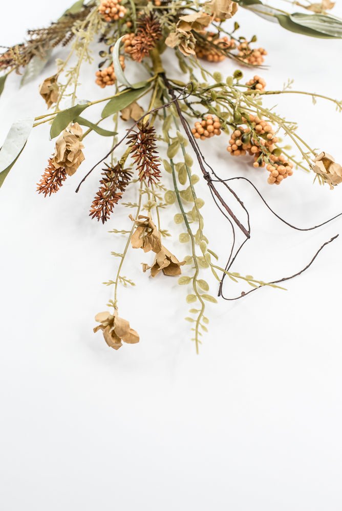 Fern and heather berry floral spray 60919 beige 63048 - Greenery MarketArtificial Flora63048 be