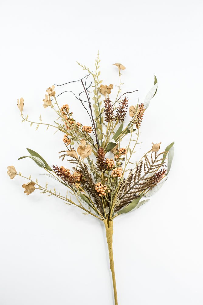 Fern and heather berry floral spray 60919 beige 63048 - Greenery MarketArtificial Flora63048 be