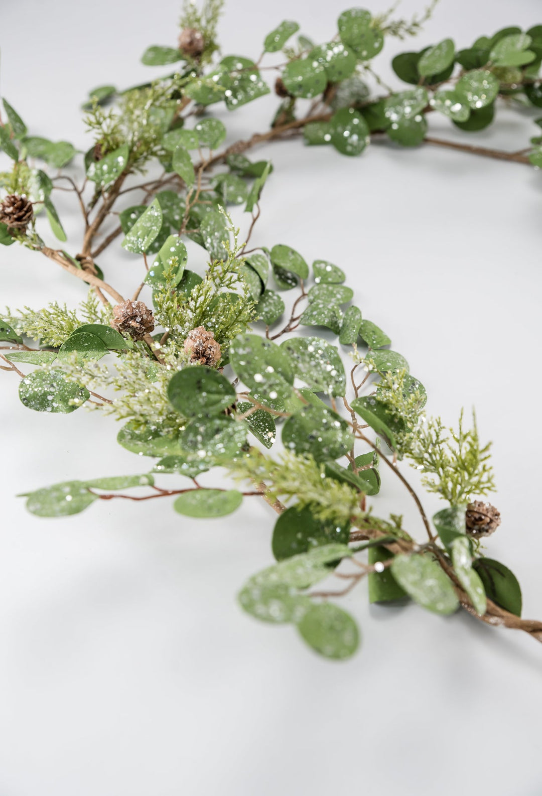Frosted eucalyptus & cedar garland - Greenery MarketWreaths & GarlandsMTX61926