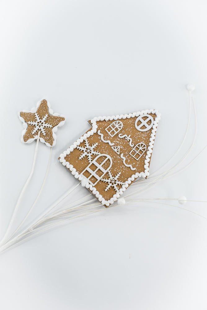 Gingerbread House Cookie Spray - Greenery Market86250BNWT