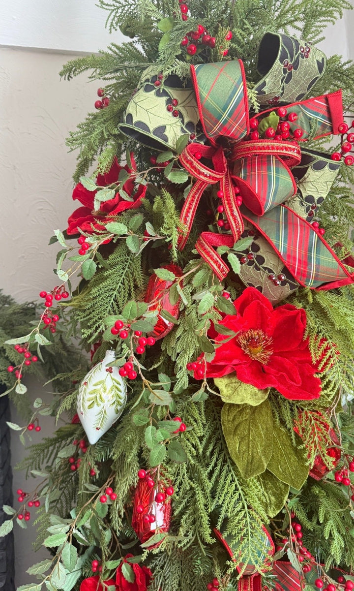 Glass Holly Gem Ornaments - 3 assorted - Greenery MarketXT1276 Set of 3