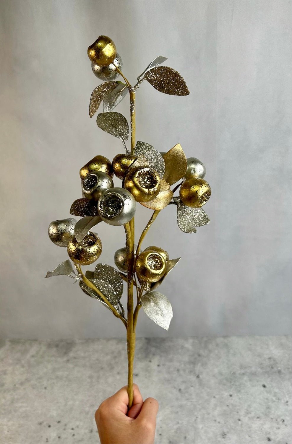 Golden crater berry spray - mixed metallic - Greenery MarketSeasonal & Holiday Decorations282150