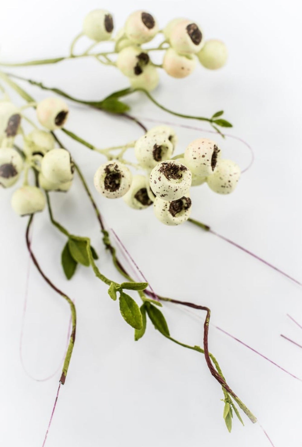 Green Cream Berry Twig Spray - 26" - Greenery Market63942GN