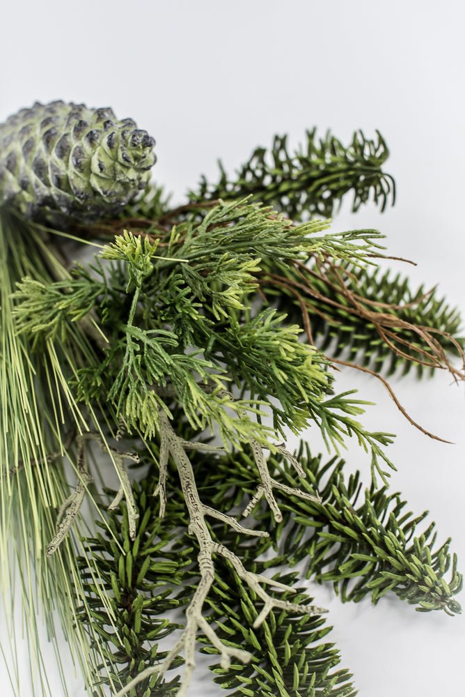 Green Long Needle Pine With Pinecone - 18" - Greenery MarketΥΚΝ050-GR