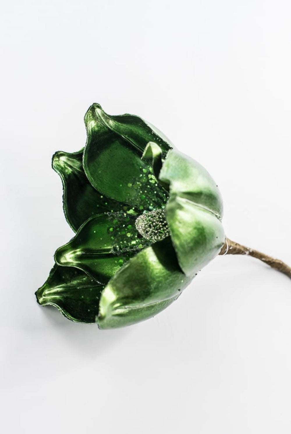 Green Magnolia Stem - Greenery Market32161-GN