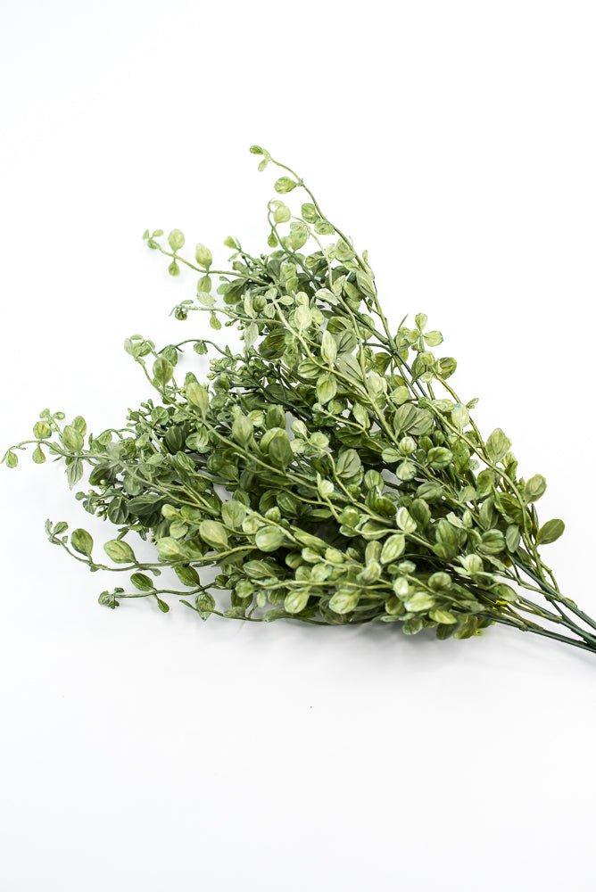 Green Plastic Boxwood Bush - Greenery Market13621GN