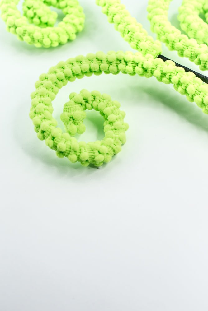 Green Puff Chenille Spiral Curly Spray - Greenery Market57259GN