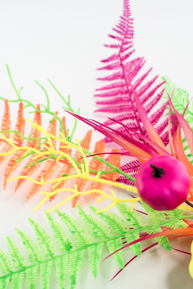 Hot Fluorescent Pumpkins, Fern, & Grass - Greenery Market85308