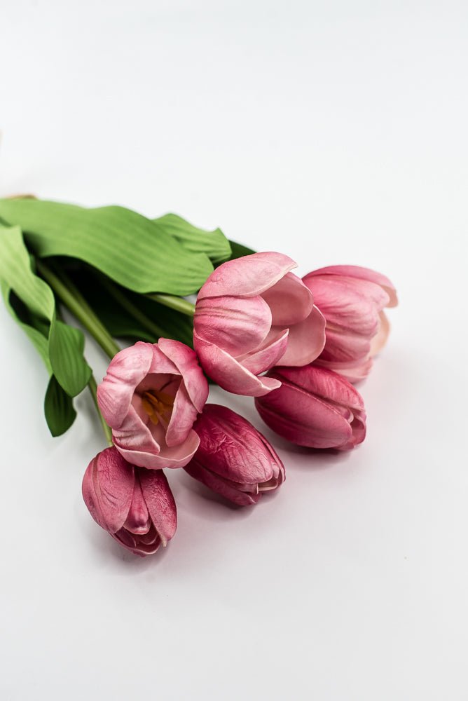 Hot pink life like tulip bundle - Greenery Market3876-HP