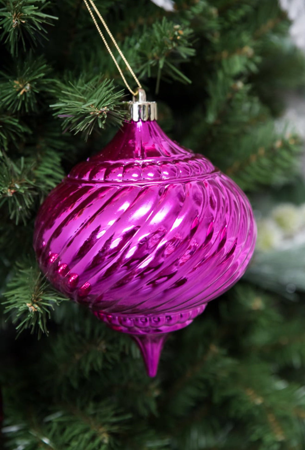 Hot pink swirl onion ornament 150mm - Greenery MarketXY244707