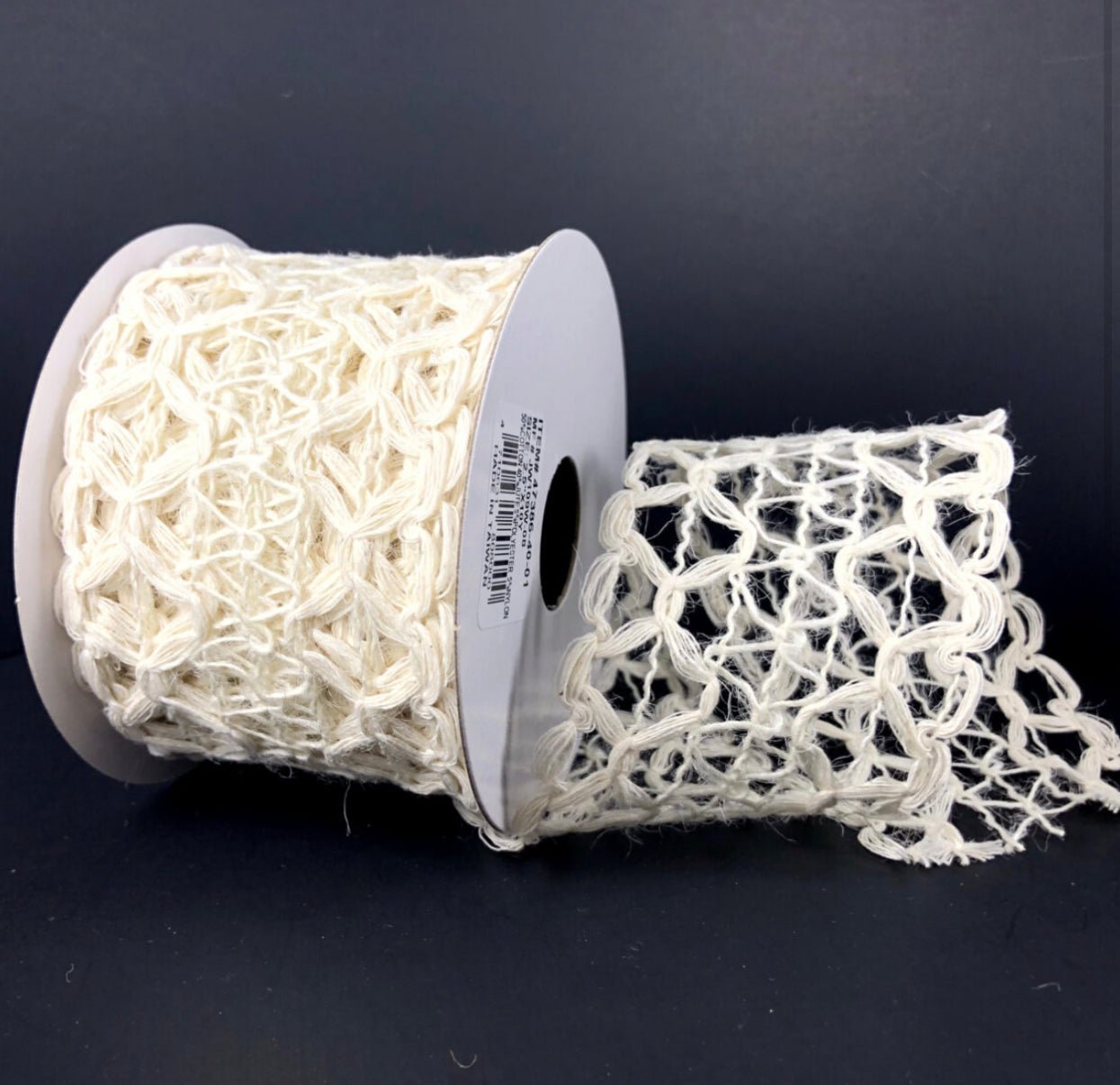 Ivory Natural squiggle open weave wired ribbon, 2.5