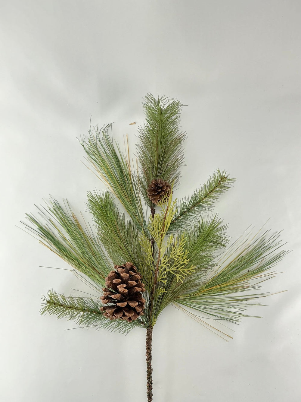 Long needle, mixed pine spray - Greenery Marketgreenery27988