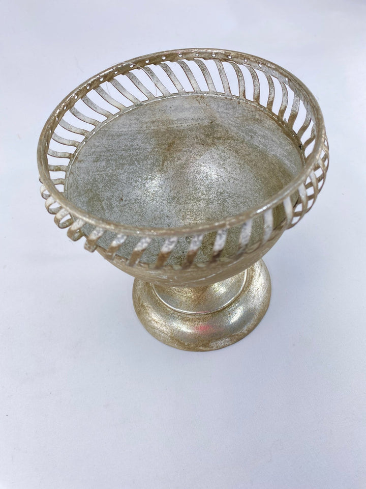 Metal Lace Top Urn Container - Silver - Greenery MarketVases43911S