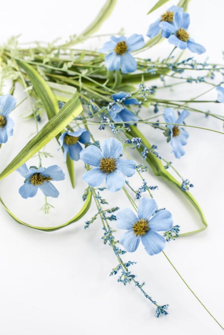 Mini, Blue Daisy Filler Bush - 21" - Greenery MarketArtificial Flowers63837BL