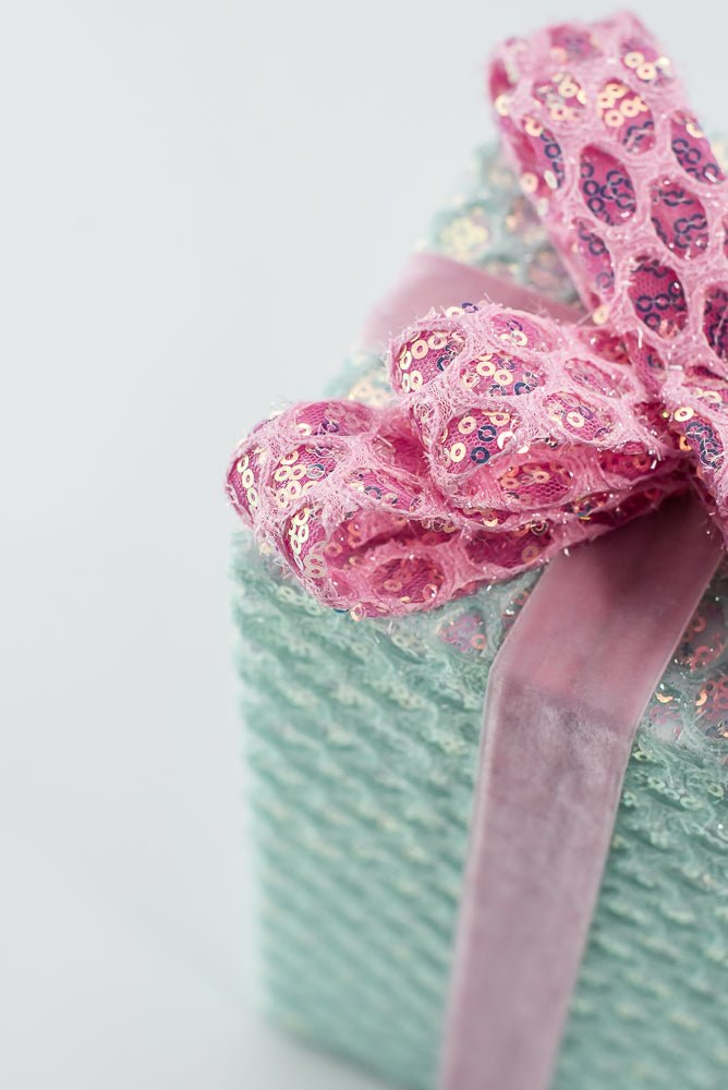 Mint and Pink Large Gift Box - Greenery Market86354MIPK