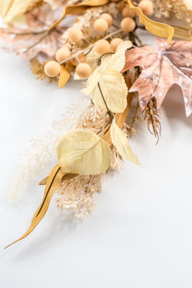 Mixed berry and greenery spray - cream - Greenery Market65198