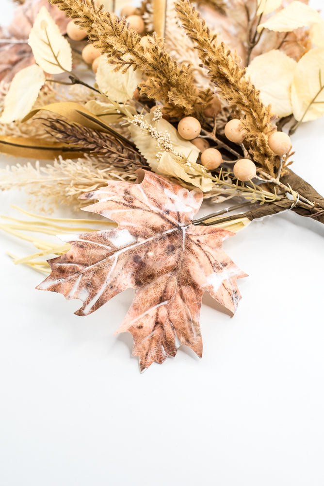 Mixed berry and greenery spray - cream - Greenery Market65198