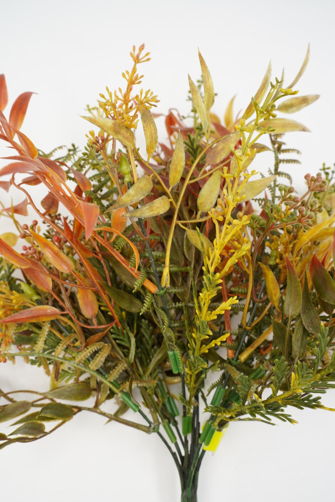 Mixed greenery bush, everyones favorite bush - golden version - Greenery Marketgreenery52604bu9