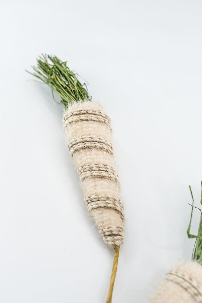 Natural carrot spray 63465BE - Greenery MarketSeasonal & Holiday Decorations63465BE