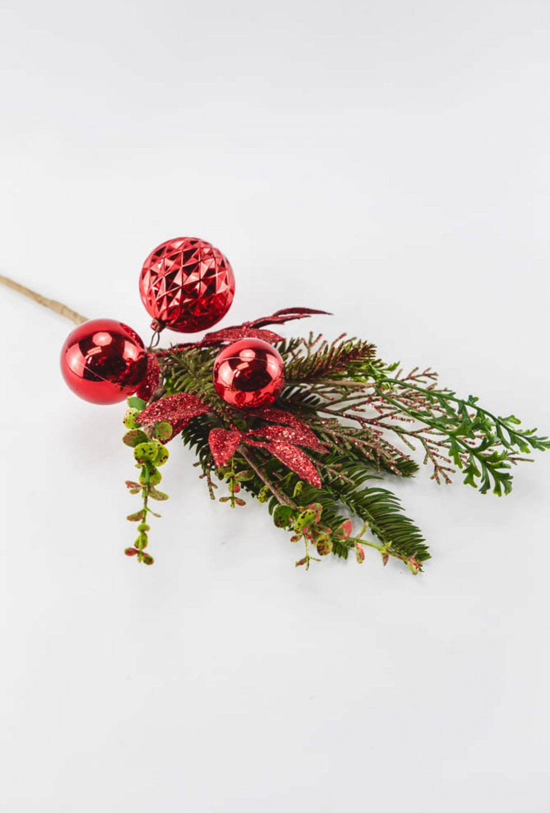 Ornament ball and greenery - red - Greenery MarketgreeneryXg959 - R