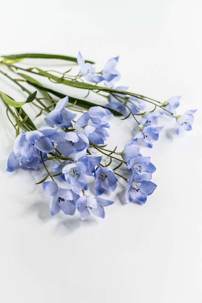 Periwinkle Parnassia Flower Spray - 26" - Greenery Market64027PEWI