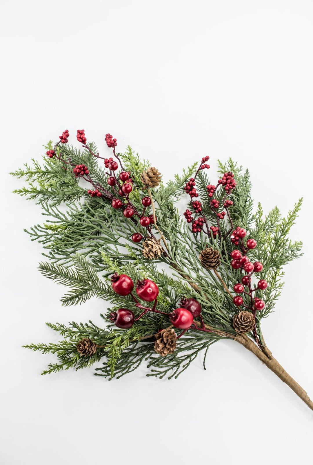 Pine And Berry Mix Spray - Greenery Market86257SP28