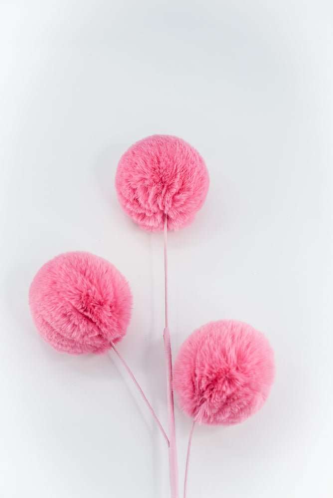 Pink faux fur ball spray - Greenery MarketSeasonal & Holiday Decorations85682pk