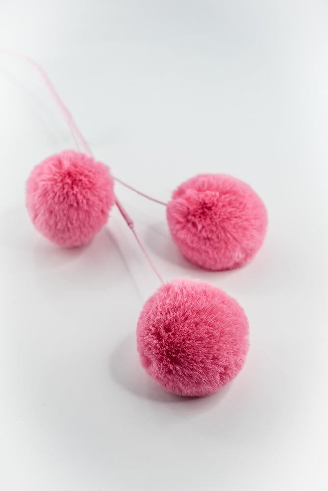 Pink faux fur ball spray - Greenery MarketSeasonal & Holiday Decorations85682pk
