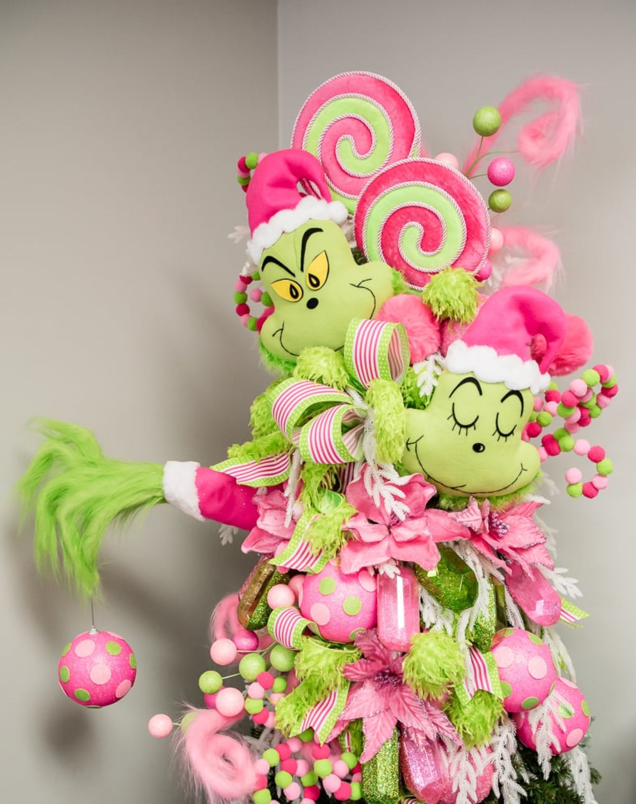 Pink fluffy curly spray - Greenery Market