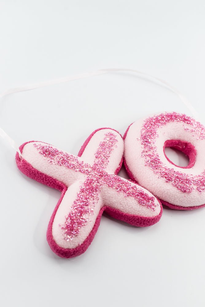 Pink Ornament XOXO Hanger / Sign - 11" - Greenery MarketOrnaments64080PK