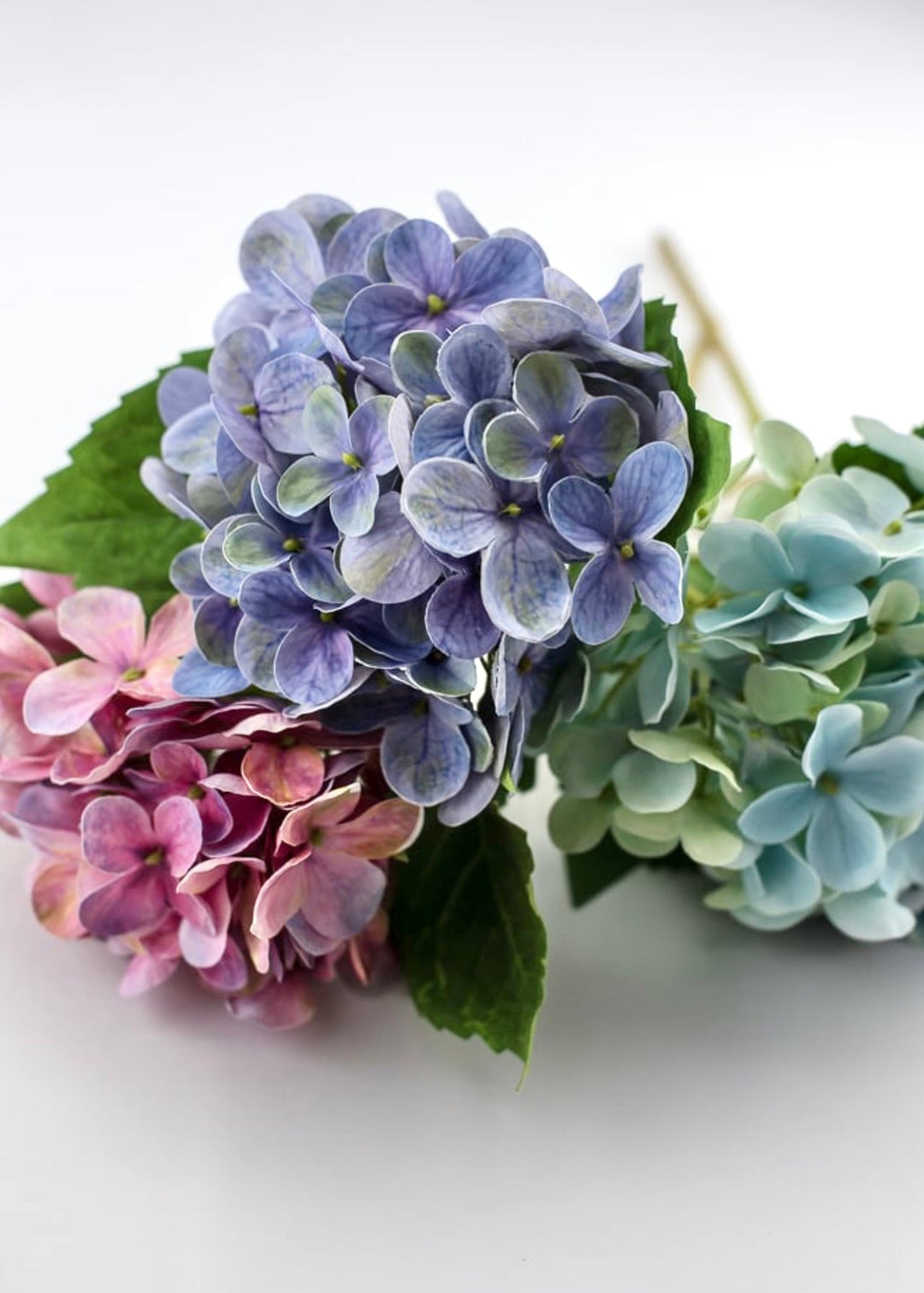 Real touch Hydrangea stem - violet - Greenery Market27602