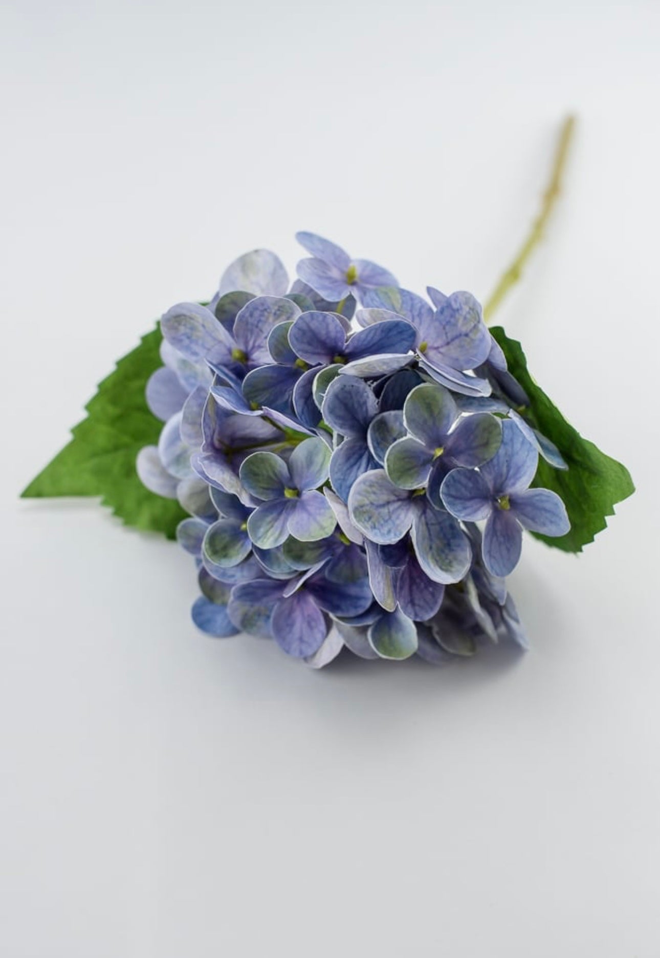 Real touch Hydrangea stem - violet - Greenery Market27602