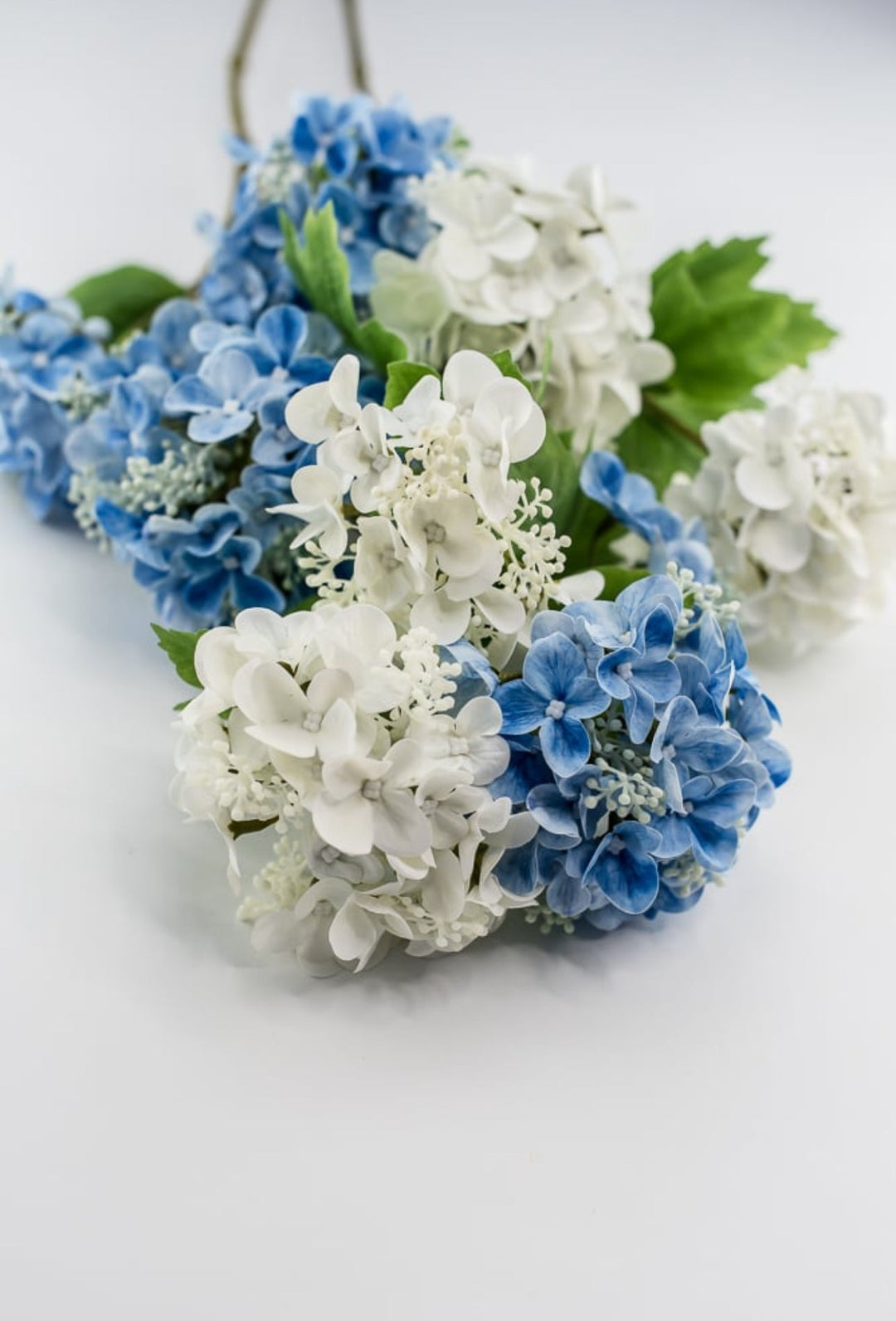 Real touch, snowball hydrangea spray - white - Greenery Market21114-CR