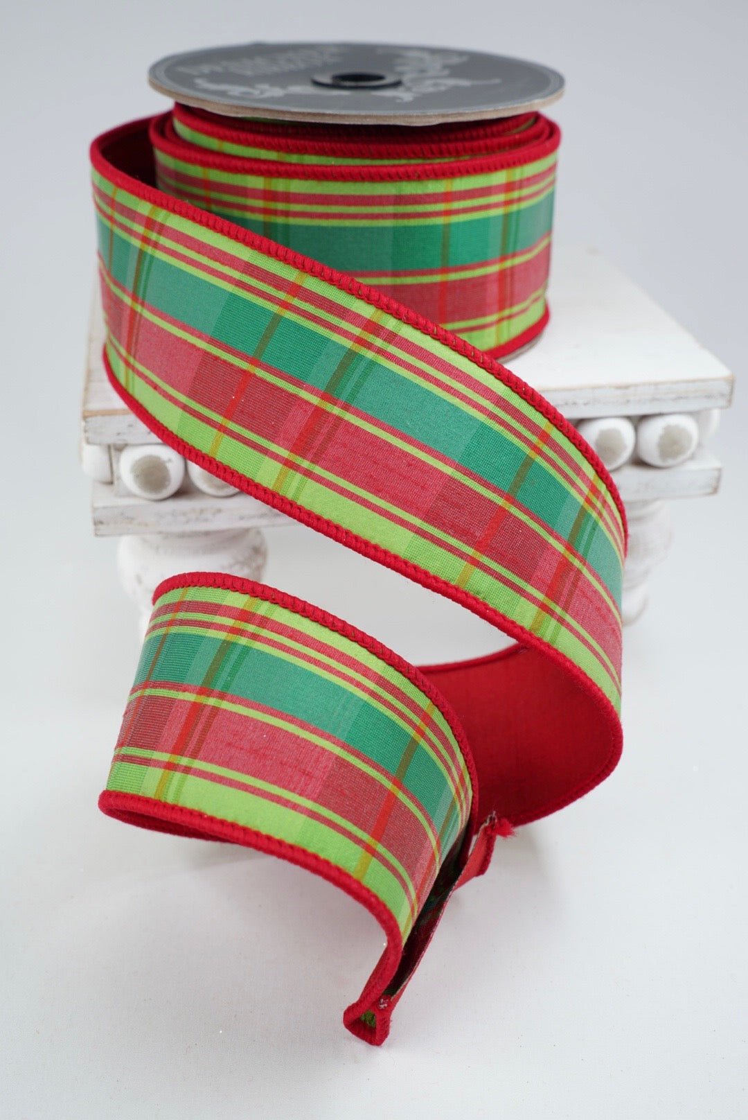 Red And Green Christmas Plaid Wired Ribbon 2.5” - Greenery MarketWired ribbon94405W-985-40F
