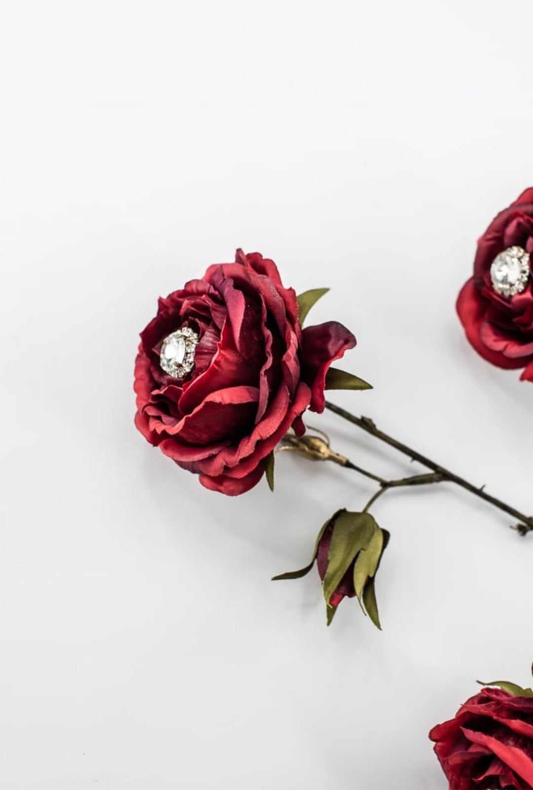 Red & Burgundy Diamond Velvet Rose Spray - 31" - Greenery MarketXFS795-RE/BU