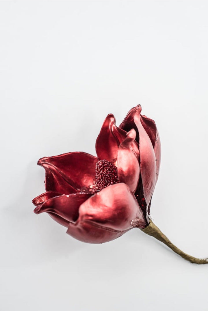 Red Magnolia Stem - Greenery Market32161-RD