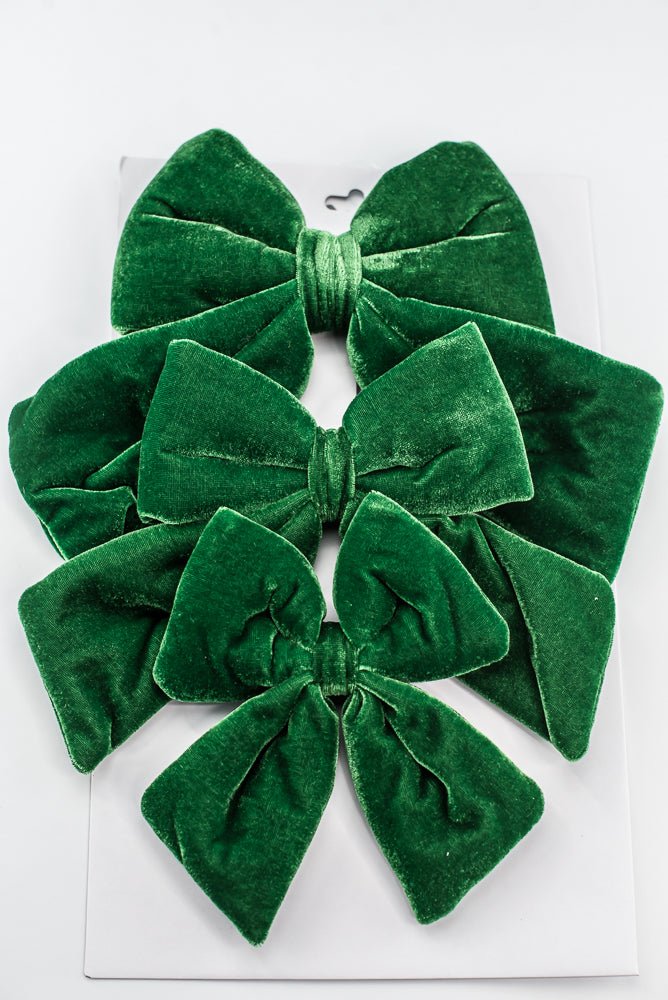 Set Of 3 Green Velvet Bow With Clip - 5" - 7" - Greenery MarketXKZ808-GR