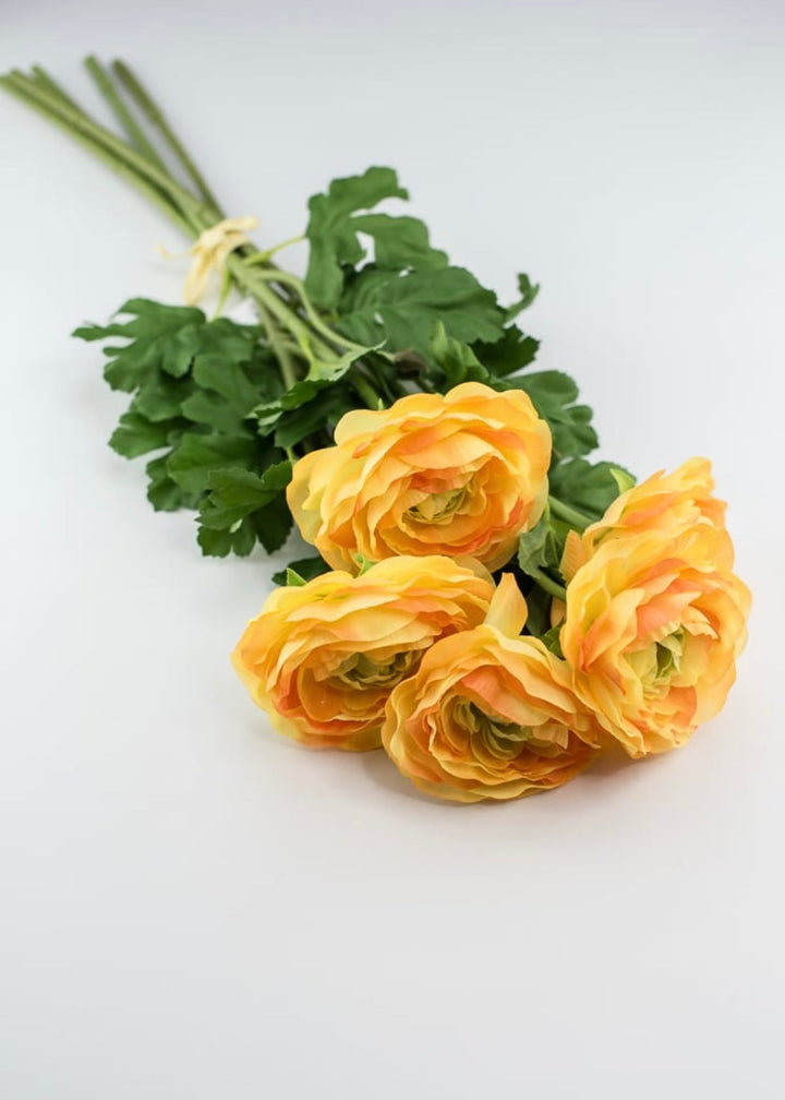 Silk Ranunculus bundle - Greenery Market