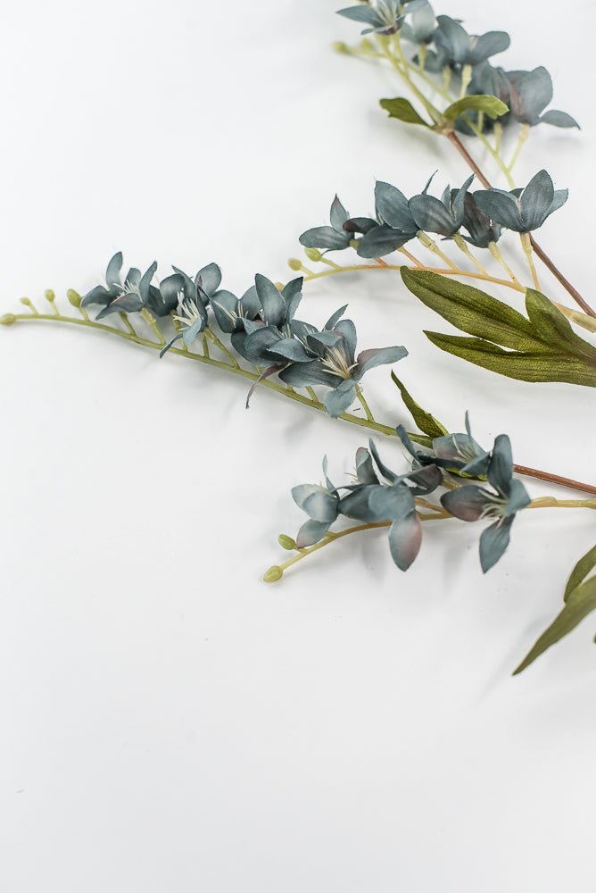 Slate Blue Gray Wild Vinca Spray - 31" - Greenery Market6590SLTGY