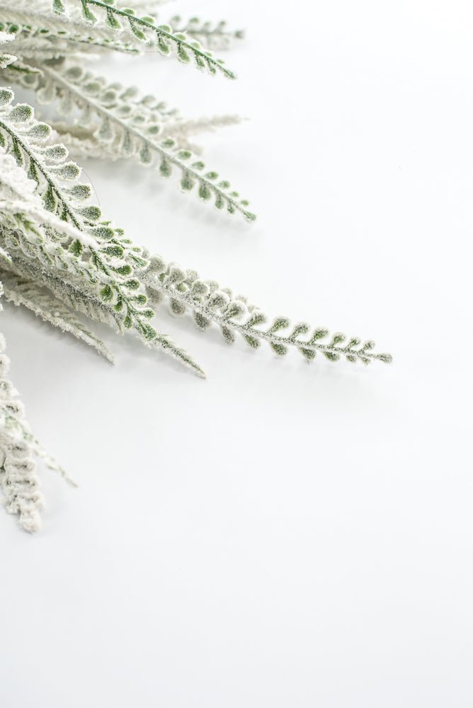 Snowy Green Plastic Leaves Bush - Greenery Market86616SNOW