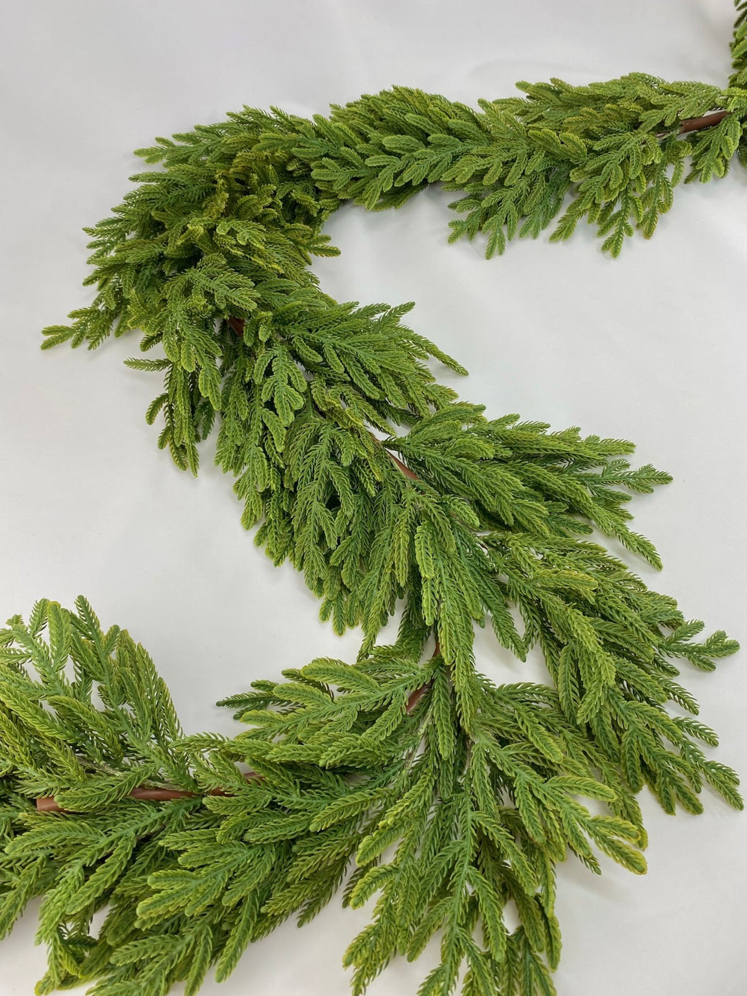 Soft Touch Pine Garland - Greenery Market28608