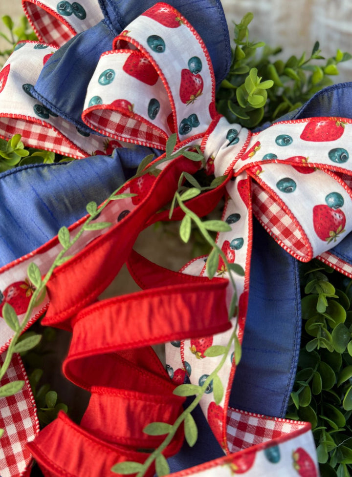 Strawberry and gingham wired ribbon, 2.5” - Greenery MarketWired ribbon4401W - 250 - 63E