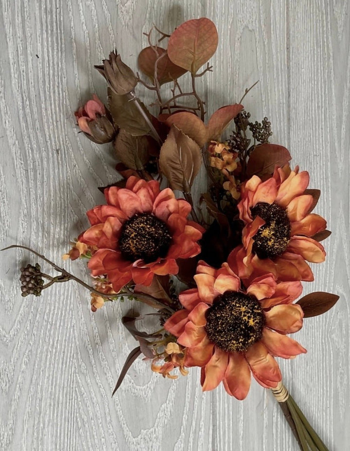 Sunflowers and eucalyptus mixed bundle - orange - Greenery MarketArtificial Flora26339 x 6