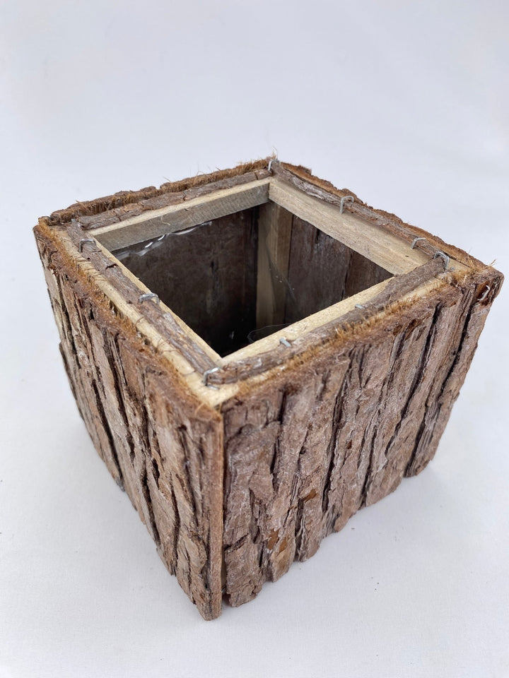 Tree bark container - Greenery Marketwreath base & containers794443