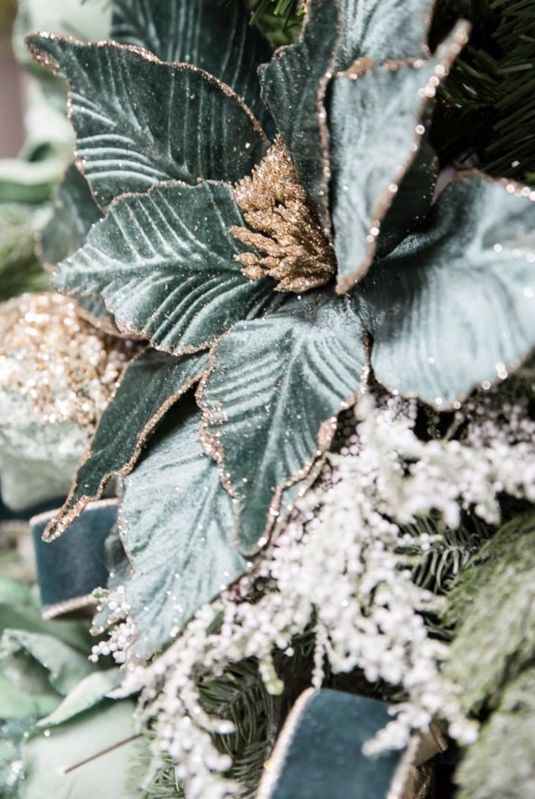 Velvet poinsettia stem - blue green - Greenery Market227550