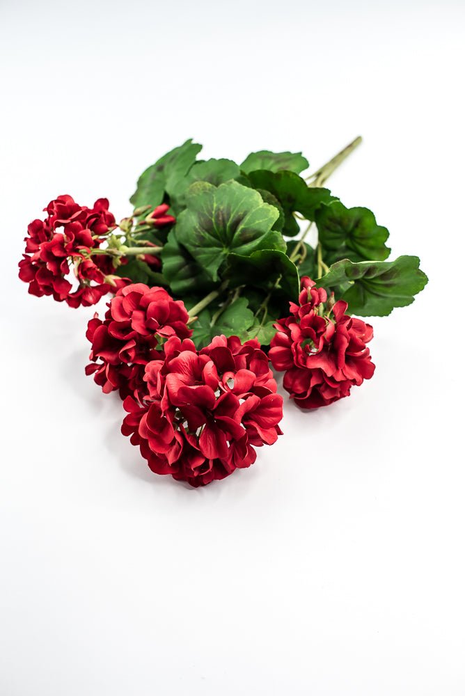 Water resistant, faux geranium bush, red - Greenery MarketFBG533 - RE